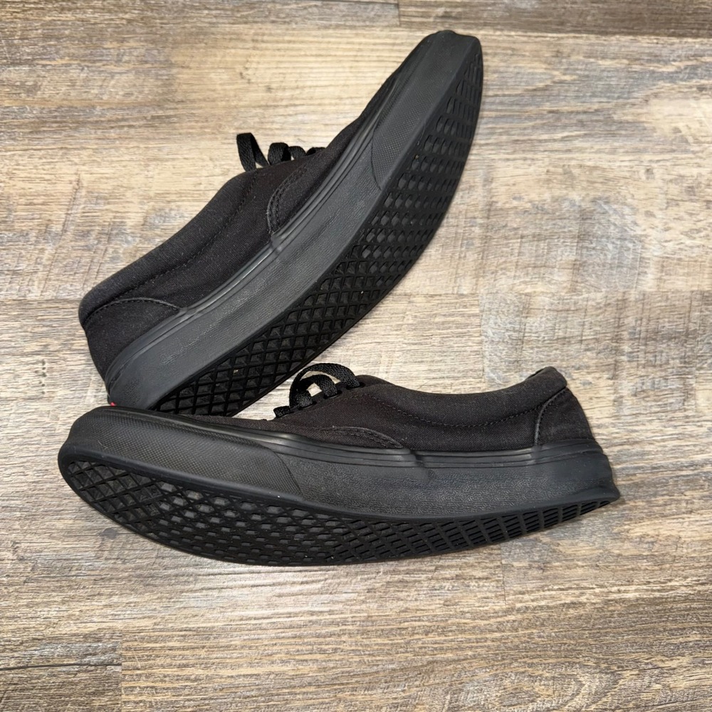 Vans Era Black Black Canvas Sneakers Mens 8 Womens 9.5 Triple Black Low Top Shoe - Picture 9 of 9